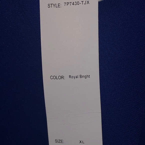 NWT High-low Dress - Picture 10 of 10